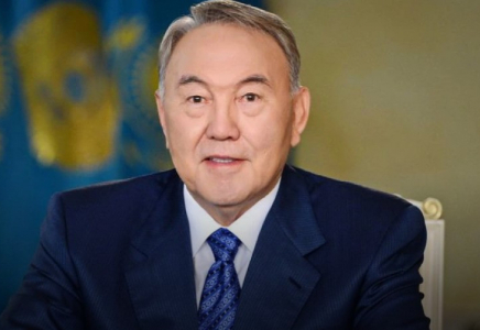 Елбасы туралы заңды жоюға екі депутат дауыс бермеді
