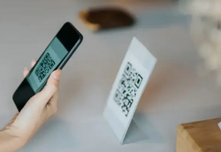 QR арқылы қауіпсіздік: Қазақстан шетелдік туристерге жаңа цифрлық бағдар ұсынды