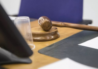 "Қатты өкінемін": Жетісуда қатыгездікпен өлтірілген әйелдің күйеуі сотта жауап берді