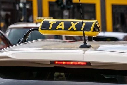 1 шілдеден бастап Қазақстанда такси жүргізушілері салық төлей бастайды