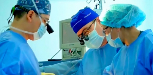 Санавиациямен жеткізілген науқастың жүрегіне Шымкентте жоғары технологиялық ота жасалды