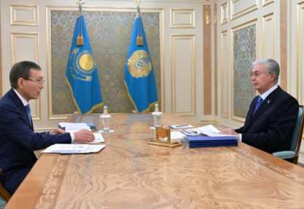 Мемлекет басшысы Орталық референдум комиссиясының төрағасы Нұрлан Әбдіровті қабылдады