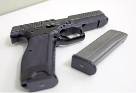 Павлодарда үйде жанжал шығарған ер адамнан бес қару тәркіленді