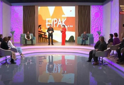 «Хабардың» басшысы жақында жабылған «Бірақ» ток-шоуы туралы пікір білдірді