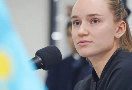 Елена Рыбакина ресми түрде әлемнің үшінші ракеткасы атанды