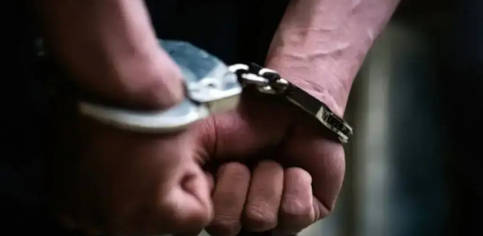 39 жерден пышақтаған: Алматыда сүйіктісін өлтірген экс-полицей 18 жылға сотталуы мүмкін