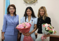 Бибісара Асаубаева ІІ дәрежелі «Барыс» орденін алды 
