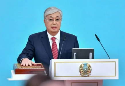 Мәжіліс Қазақстан президенті туралы заңды екінші оқылымда қабылдады