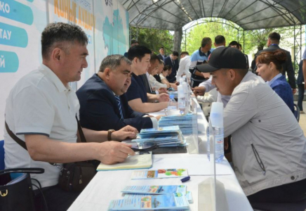 ТҮРКІСТАН: Жетісай ауданында қоныс аудару жәрмеңкесі өтті