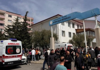 Түркияда мектепте тағы атыс болды: 4 адам қаза тауып, ондаған адам жарақат алды