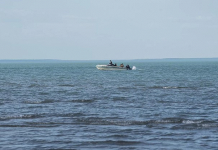 Қайықтан секірген: Алакөлде жасөспірім көз жұмды