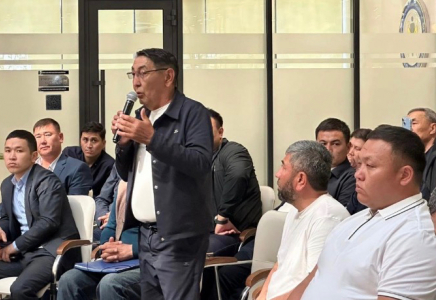 Ауыл шаруашылығы вице-министрі түркістандықтармен кездесті