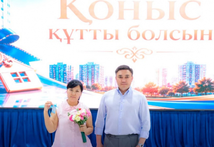  ҚОЛЖЕТІМДІ БАСПАНА: Шымкентте 31 отбасы жаңа пәтерге қол жеткізді