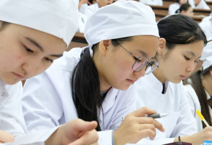 2022-2024 жылдары 24 мың студент оқудан шығарылған