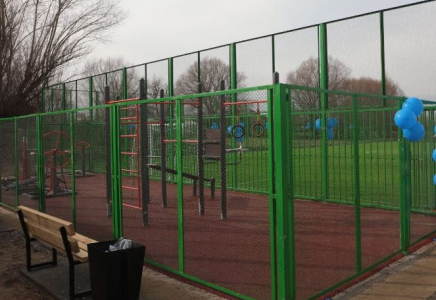 ТҮРКІСТАН: Сарыағашта кіші футбол және «workout» алаңшасы пайдалануға берілді