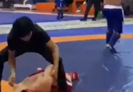 Ақтауда NOMAD MMA турнирі кезінде спортшы көз жұмды