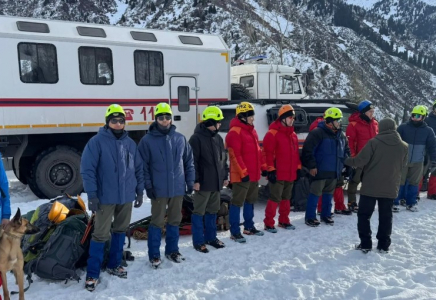 Алматы тауларында жоғалған туристерді іздеу жалғасып жатыр: бір адамның денесі табылды