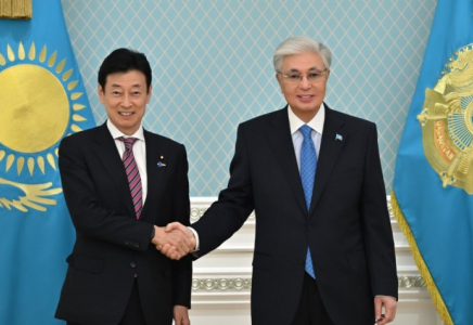 Мемлекет басшысы Жапония Парламентінің Қазақстанмен достық лигасының төрағасы Ясутоши Нишимураны қабылдады