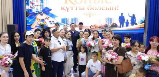 Шымкентте тағы 30 отбасының баспана мәселесі оң шешімін тапты 