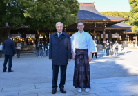 Мемлекет басшысы Мейджи Джингу ғибадатханасын аралап көрді