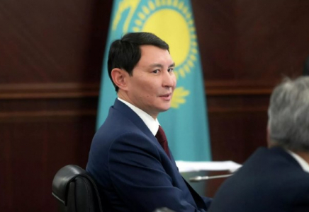 Экс-президент кеңсесін қаржыландыру тоқтатылған жоқ - министр себебін айтты
