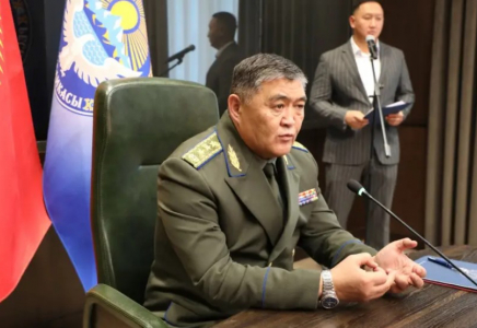 Қамшыбек Тәшиев Қырғызстаннан ұшып кетті