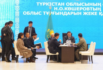 Нұралхан Көшеров күні бойы өңір тұрғындарын жеке қабылдады