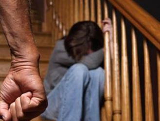 Түркістандық тұрғын жасөспірім қыздарға зорлық көрсету бойынша қамалды
