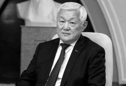 Бердібек Сапарбаев қайтыс болды