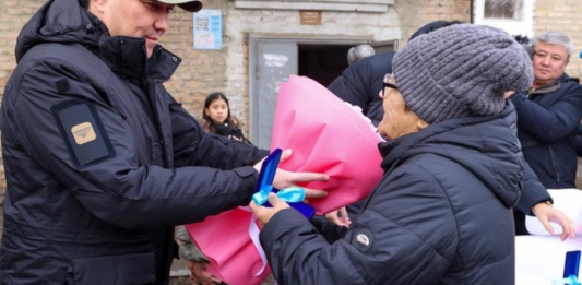 ​ШЫМКЕНТ: КӨКСАЙ АУМАҒЫН ЖАҢАРТУ АЯСЫНДА 20 ОТБАСЫ ЖАҢА ПӘТЕРЛІ БОЛДЫ