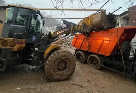 Алматыда құрылыс жұмыстары жүріп жатқан нысанда төтенше жағдай болды