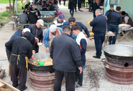 ТҮРКІСТАН: Мақтааралдық жүргізушілер қайырымдылық іс-шарасын ұйыдастырды