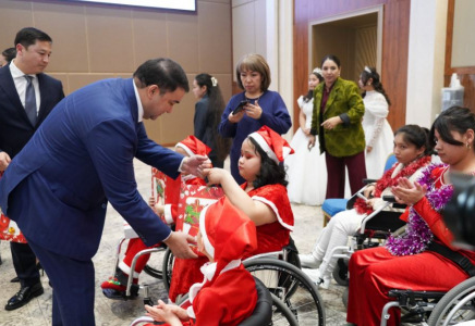 Түркістанда «Шексіз әлем» атты жаңа жылдық мерекелік іс-шара өтті