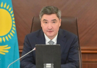 "Көзқарасты түбегейлі өзгерту керек": премьер сауда желілеріне ескерту жасады
