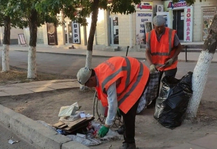Шымкентте санитарлық тазалау жұмыстары күшейтілді