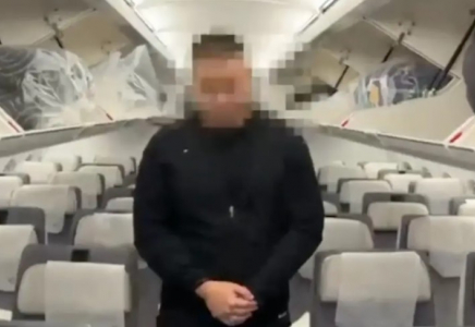 БАӘ іздеуде жүрген үш адамды Қазақстанға ұстап берді