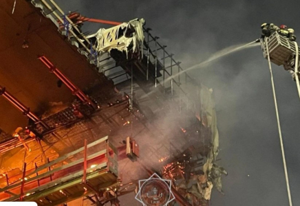 Ертіс өзенінің үстінен миллиардтаған ақшаға салынған көпір бір жылда үшінші рет өртеніп кетті