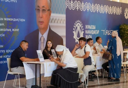 ТҮРКІСТАН: 8 айда 101 мыңға жуық азамат жұмысқа орналасты