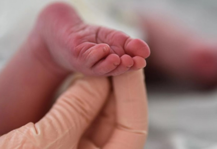 Павлодарда баласын сатпақ болған әйел ұсталды