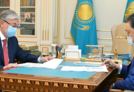 Құрылыс материалы және азық-түлік бағасы: Тоқаев Маминге бірқатар тапсырма берді 