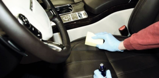 БЫЛҒАРЫ ЖӘНЕ РЕЗЕҢКЕ ЭЛЕМЕНТТЕРГЕ КҮТІМ ЖАСАУ: орындықтарды, рөлді қоршаған ортаның әсерінен қалай қорғауға болады?