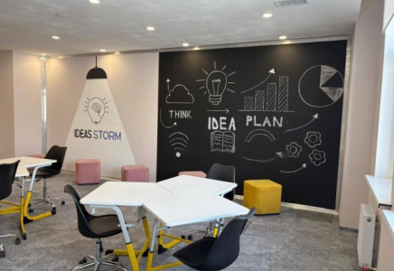 Елімізде 100-ге жуық мектеп бірыңғай дизайнмен безендірілді