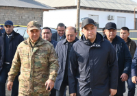 ТҮРКІСТАН: Облыс әкімі Жетісайға барып, қара жамылған отбасыларға көңіл айтты