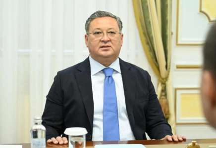 Мұрат Нұртілеу өзіне қатысты тараған ақпараттан кейін жұрт алдына шықты