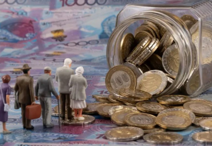 Қазақстандықтар өмір бойғы зейнетақы төлемдерін 50 жастан бастап ала алады